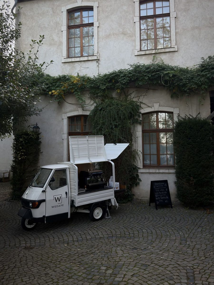 Fertige Coffee-Ape von Wedape im Innenhof